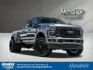 Used 2025 Ford F450 Platinum w/ Platinum Plus Package image 1