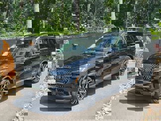 New 2025 Lincoln Aviator Reserve image 1