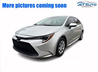 Used 2021 Toyota Corolla LE image 1