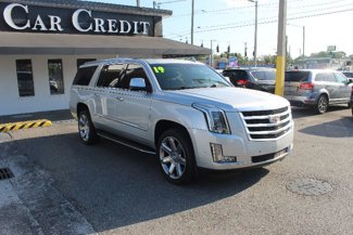 Used 2019 Cadillac Escalade ESV Luxury image 1