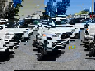 Used 2018 Toyota Tacoma SR5 image 1