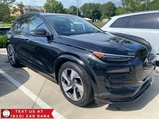 New 2025 Audi Q6 e-tron Prestige image 1