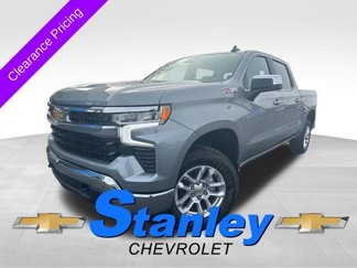 New 2025 Chevrolet Silverado 1500 LT image 1