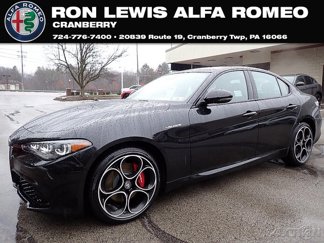 New 2024 Alfa Romeo Giulia Veloce image 1