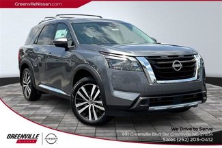New 2025 Nissan Pathfinder Platinum image 1