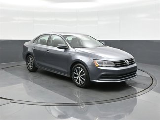 Used 2017 Volkswagen Jetta SE image 1