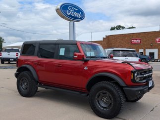 New 2024 Ford Bronco Outer Banks image 1