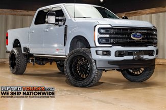 Used 2025 Ford F250 Platinum image 1