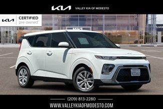 Certified 2022 Kia Soul LX image 1
