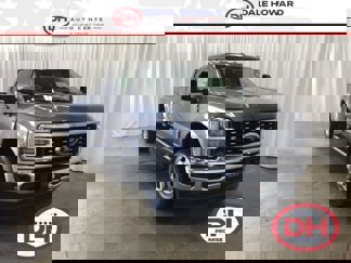 New 2025 Ford F350 Lariat image 1