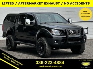 Used 2019 Nissan Frontier SV image 1