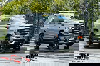 New 2025 GMC Yukon Elevation w/ LPO, Yukon Black Package image 1