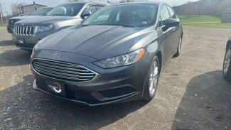 Used 2018 Ford Fusion SE w/ Fusion SE Technology Package image 1