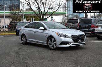 Used 2017 Hyundai Sonata Limited w/ Ultimate Package 02 image 1