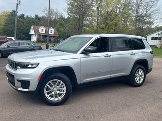 New 2025 Jeep Grand Cherokee L Laredo w/ Luxury Tech Group I image 1