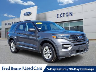 Certified 2022 Ford Explorer XLT w/ Equipment Group 202A image 1