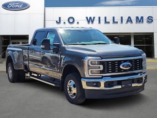 New 2026 Ford F350 Lariat image 1