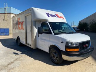 Used 2022 GMC Savana 3500 Extended w/ Power Convenience Package image 1