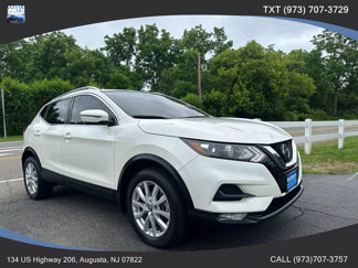 Used 2022 Nissan Rogue Sport SV w/ Technology Package image 1