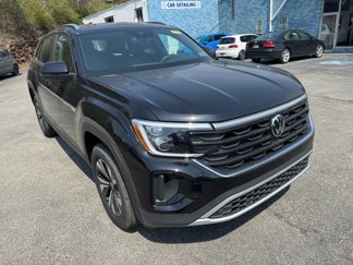 New 2025 Volkswagen Atlas Cross Sport SE image 1