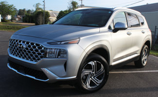 Used 2023 Hyundai Santa Fe SEL w/ Premium Package image 1