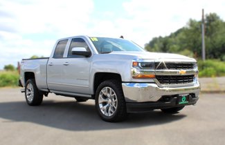 Used 2018 Chevrolet Silverado 1500 LT w/ Trailering Package image 1