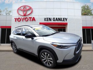 Certified 2025 Toyota Corolla Cross XLE w/ Convenience Package image 1