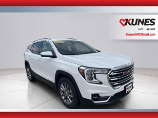 Used 2024 GMC Terrain SLT image 1