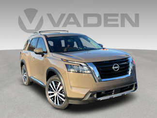 New 2025 Nissan Pathfinder Platinum image 1