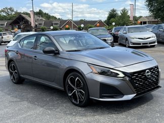 Used 2024 Nissan Altima 2.5 SR image 1