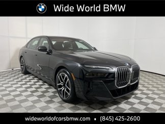 New 2025 BMW 760i xDrive w/ Executive Package image 1
