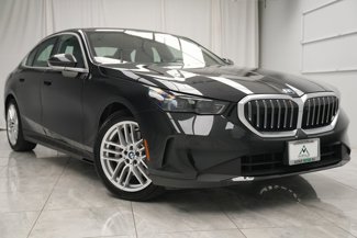 Used 2024 BMW 530i xDrive image 1