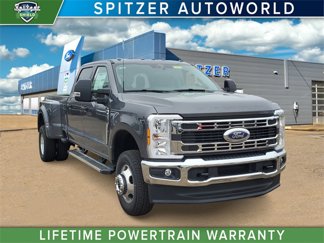 New 2025 Ford F350 XLT image 1