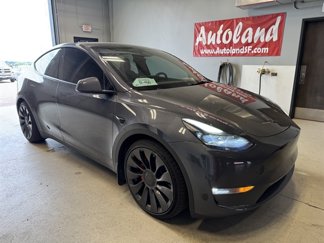 Used 2023 Tesla Model Y Performance image 1