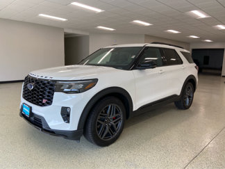 New 2025 Ford Explorer ST image 1