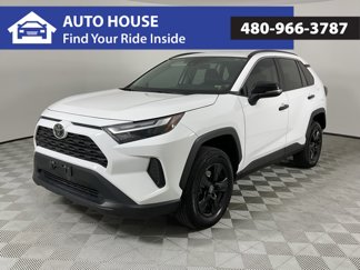 Used 2024 Toyota RAV4 XLE image 1