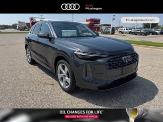 New 2025 Audi Q5 Prestige image 1