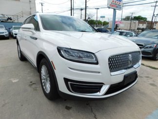 Used 2019 Lincoln Nautilus FWD image 1