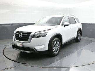 New 2025 Nissan Pathfinder SL w/ Cargo Package image 1