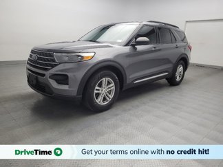 Used 2021 Ford Explorer XLT image 1