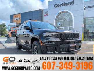New 2025 Jeep Grand Cherokee L Altitude image 1