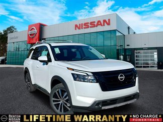 New 2025 Nissan Pathfinder Platinum w/ Black Appearance Package image 1