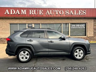 Used 2021 Toyota RAV4 XLE w/ Convenience Package image 1