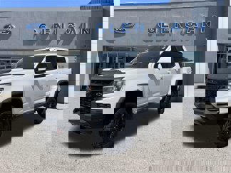 Used 2022 Chevrolet Colorado ZR2 w/ ZR2 Dusk Special Edition image 1