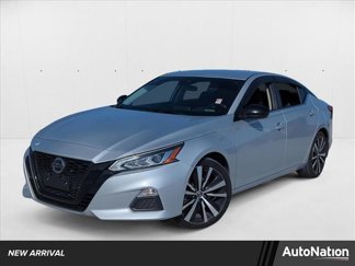 Used 2022 Nissan Altima 2.5 SR image 1