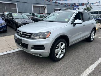 Used 2013 Volkswagen Touareg VR6 image 1