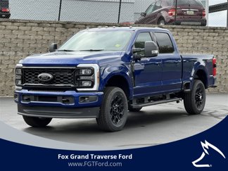New 2026 Ford F250 4x4 Crew Cab Super Duty image 1