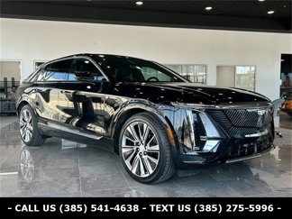 Used 2024 Cadillac Lyriq Luxury w/ LPO, Floor Liner Package image 1