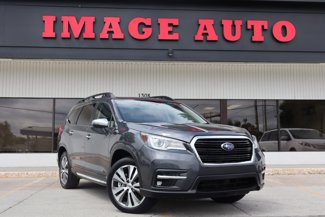 Used 2022 Subaru Ascent Touring image 1
