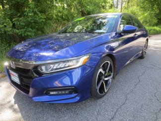Used 2018 Honda Accord Sport image 1